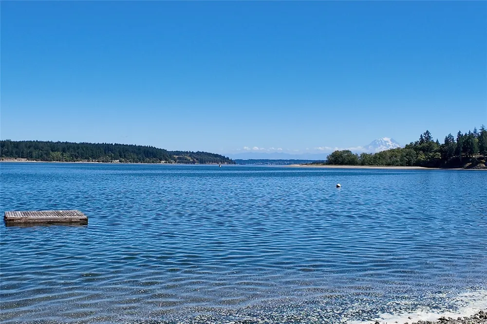 6005 Yeazell Road Longbranch, WA 98351