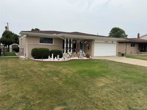 12395 Canterbury Drive
