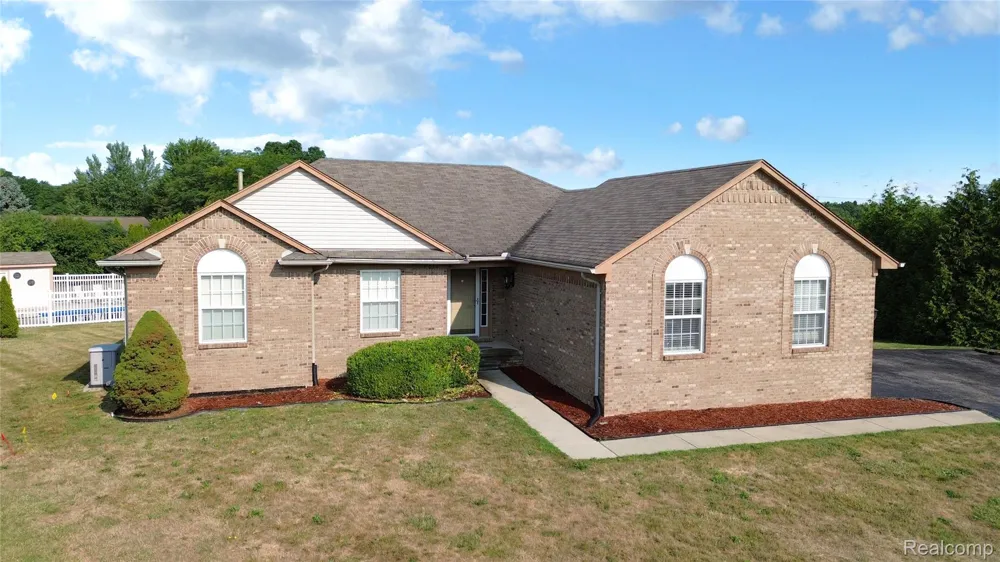8032 Lark Lane Mundy Township, MI 48439