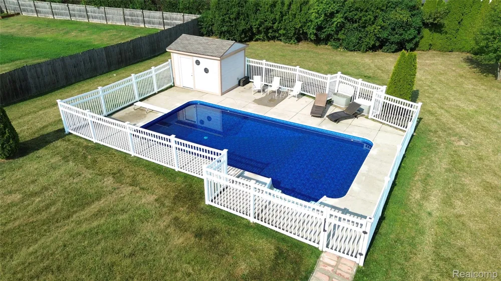 8032 Lark Lane Mundy Township, MI 48439