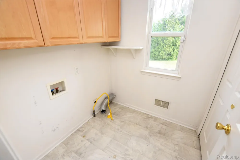 8032 Lark Lane Mundy Township, MI 48439