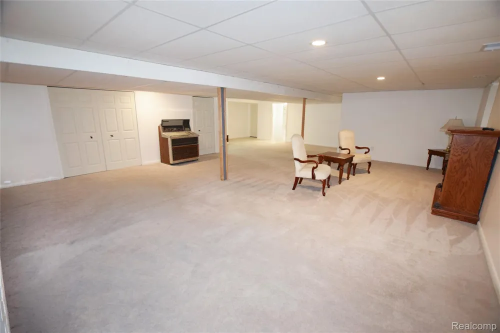 8032 Lark Lane Mundy Township, MI 48439