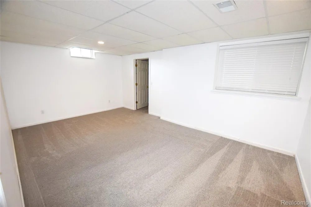 8032 Lark Lane Mundy Township, MI 48439