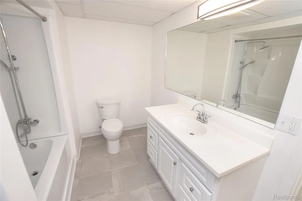 8032 Lark Lane Mundy Township, MI 48439