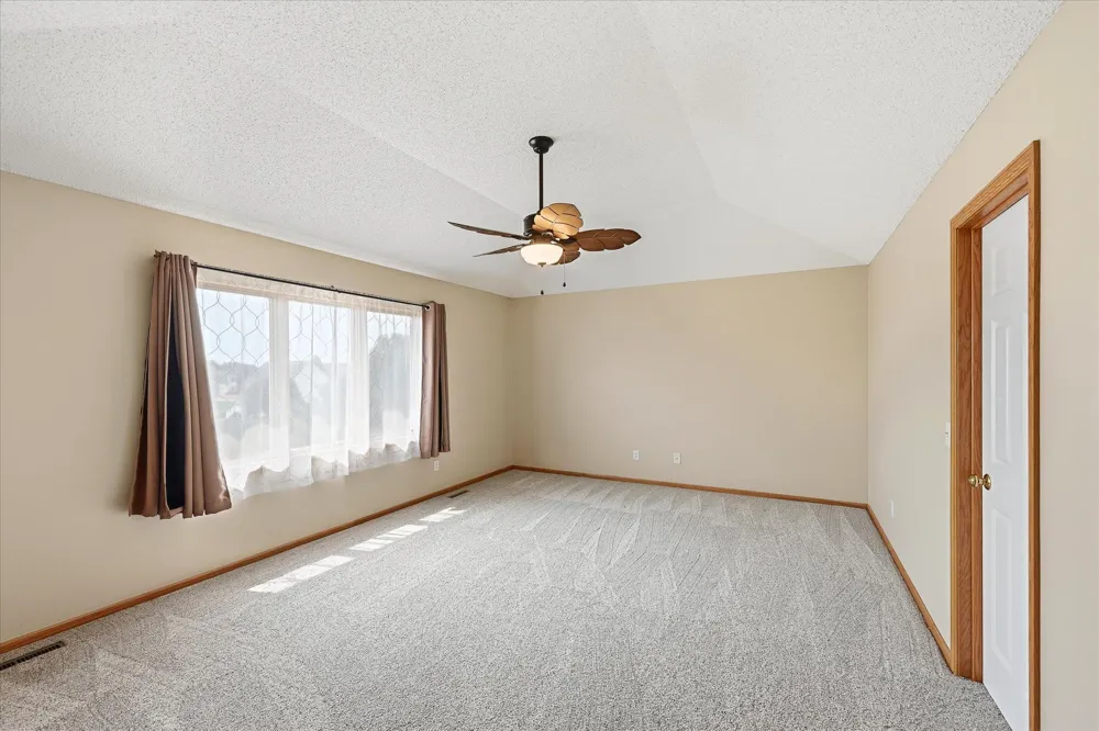 18379 Smith Court NW Elk River, MN 55330