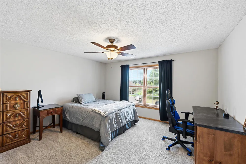 18379 Smith Court NW Elk River, MN 55330