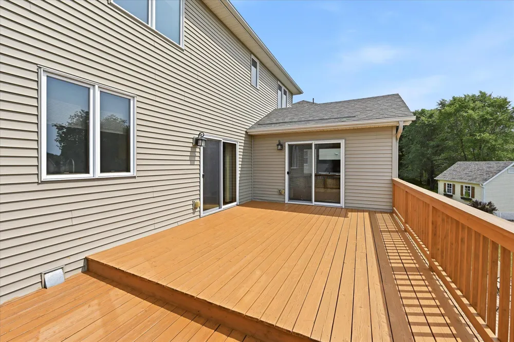 18379 Smith Court NW Elk River, MN 55330