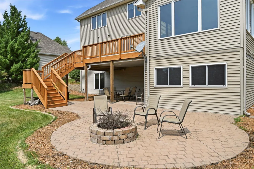 18379 Smith Court NW Elk River, MN 55330