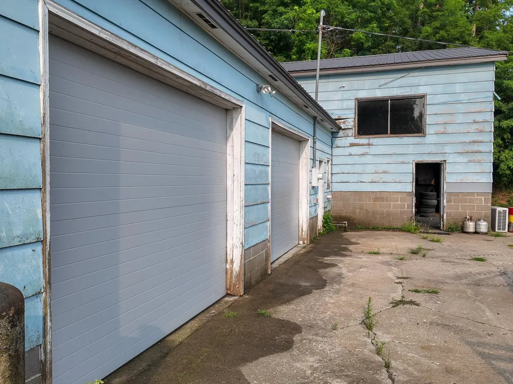 765 E Lake Boulevard Winona, MN 55987