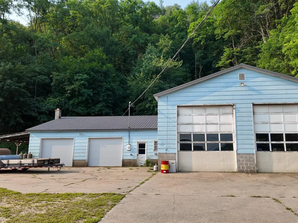 765 E Lake Boulevard Winona, MN 55987