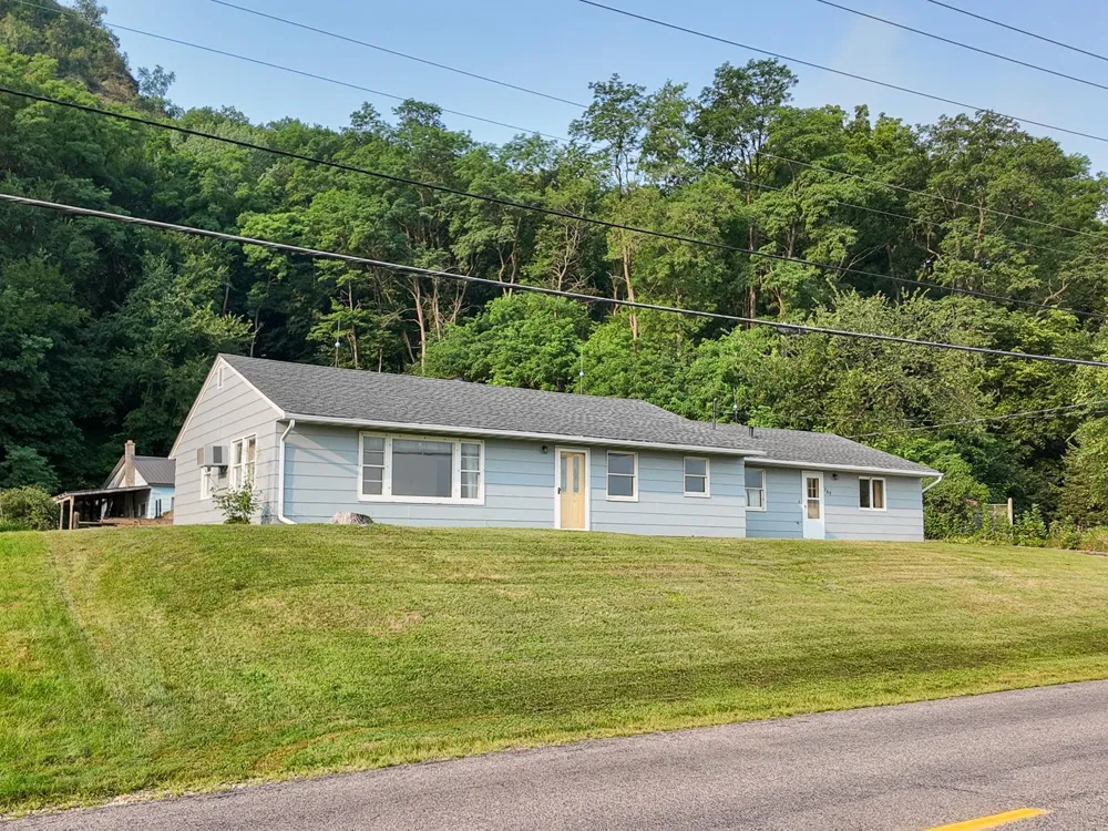 765 E Lake Boulevard Winona, MN 55987