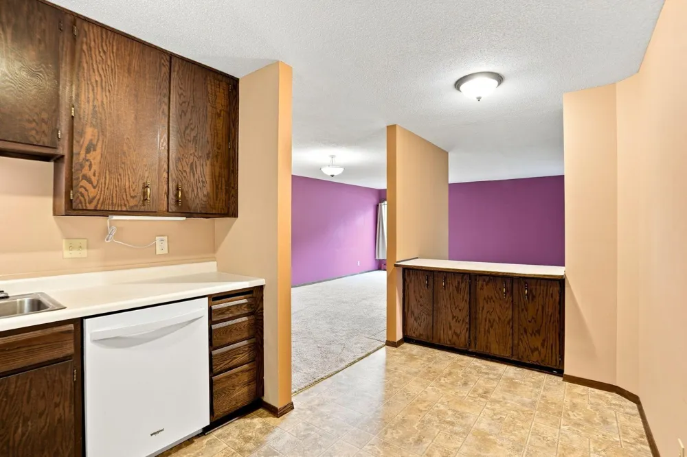 2495 Canabury Drive #230 Little Canada, MN 55117