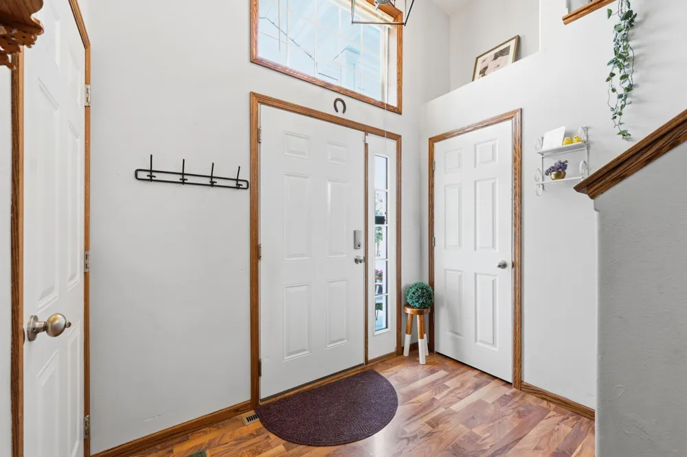 1227 38th Avenue S Moorhead, MN 56560