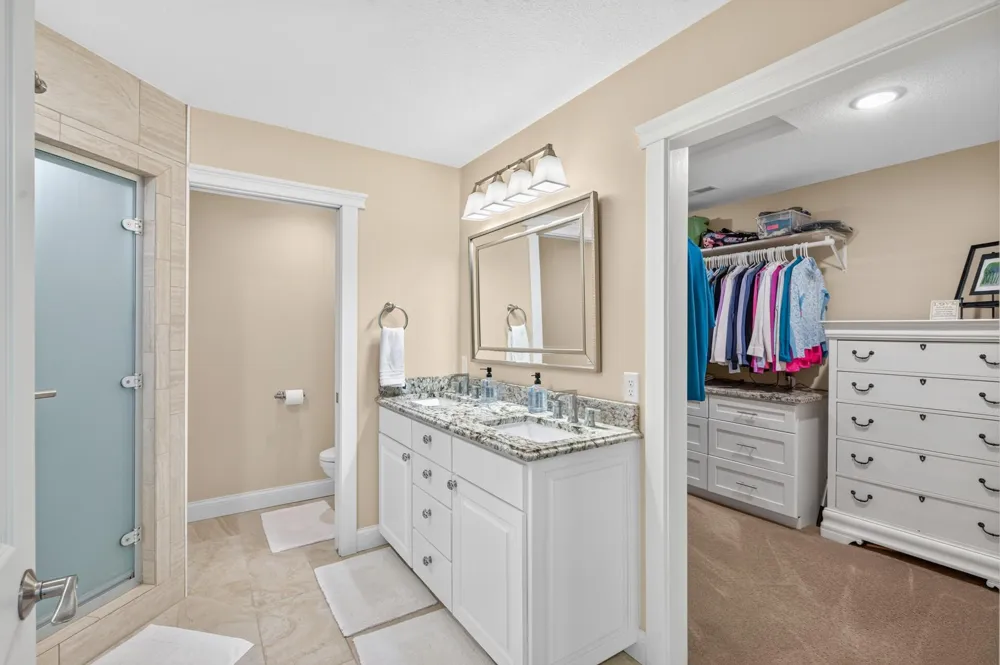 2790 S Shore Drive Prior Lake, MN 55372