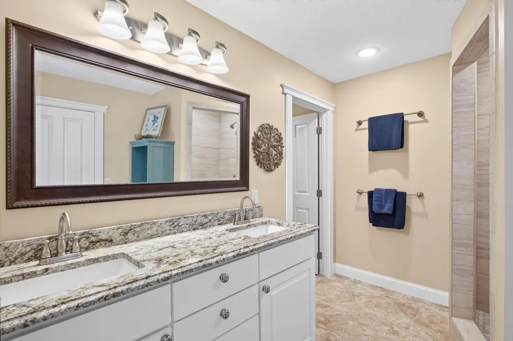 2790 S Shore Drive Prior Lake, MN 55372