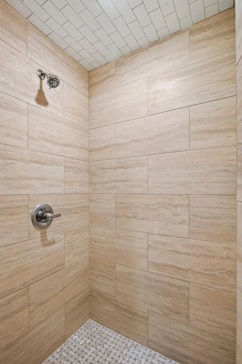 2790 S Shore Drive Prior Lake, MN 55372
