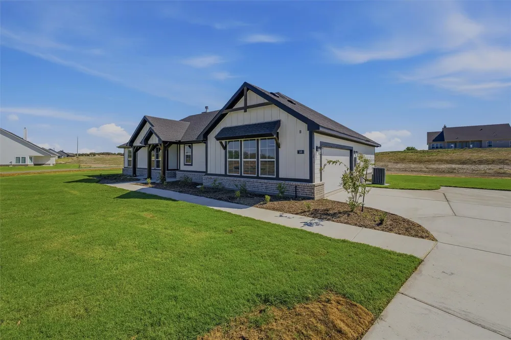 149 Big Sky Road Decatur, TX 76234