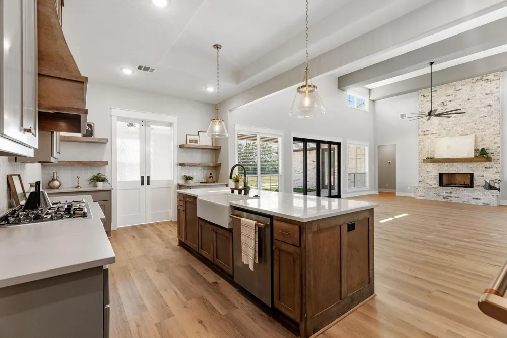 2433 Coronado Estates Drive Bryan, TX 77808