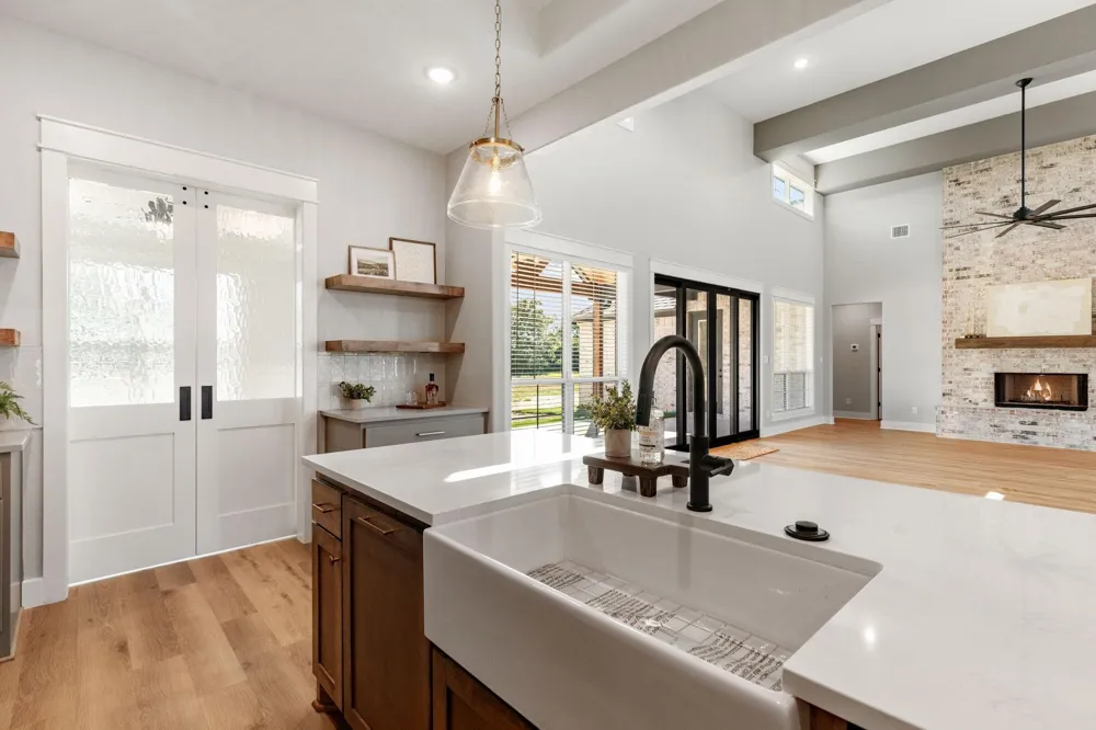 2433 Coronado Estates Drive Bryan, TX 77808