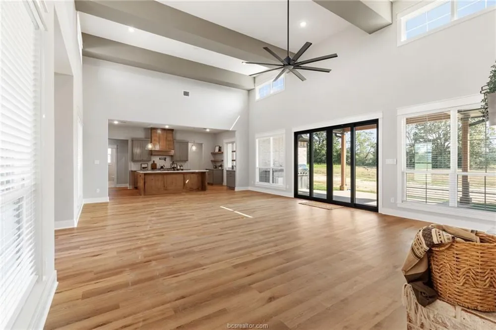 2433 Coronado Estates Drive Bryan, TX 77808