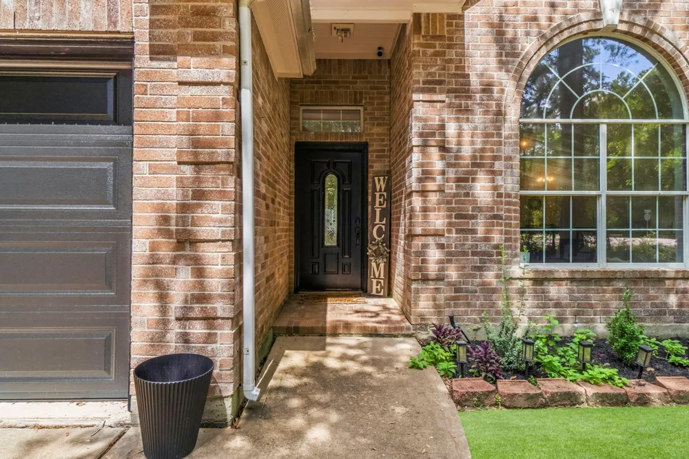 34019 Conroe Huffsmith Road Magnolia, TX 77354