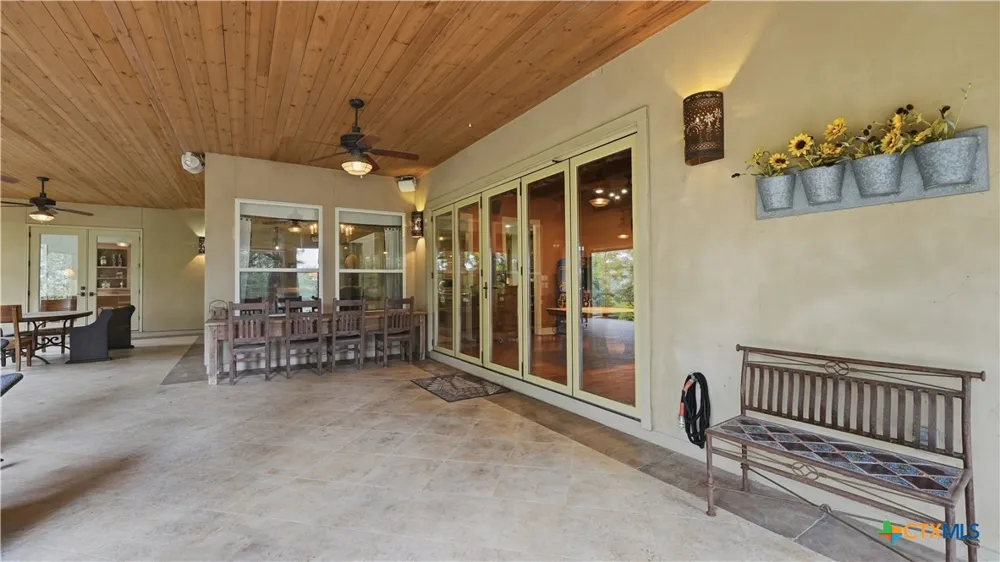 30045 Fm 3009 New Braunfels, TX 78132