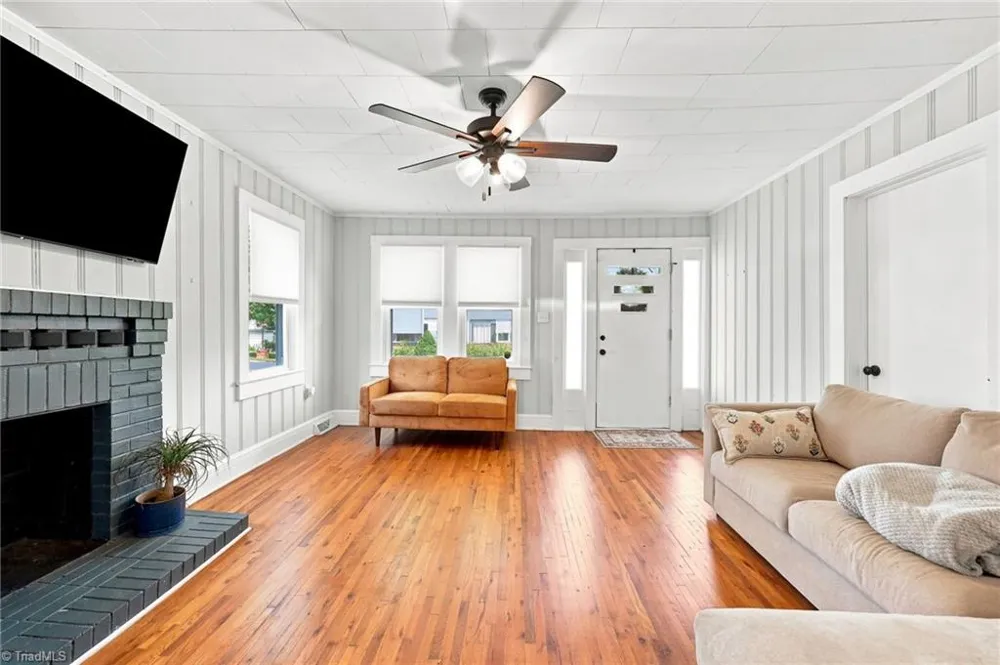 144 Decatur Avenue Elkin, NC 28621