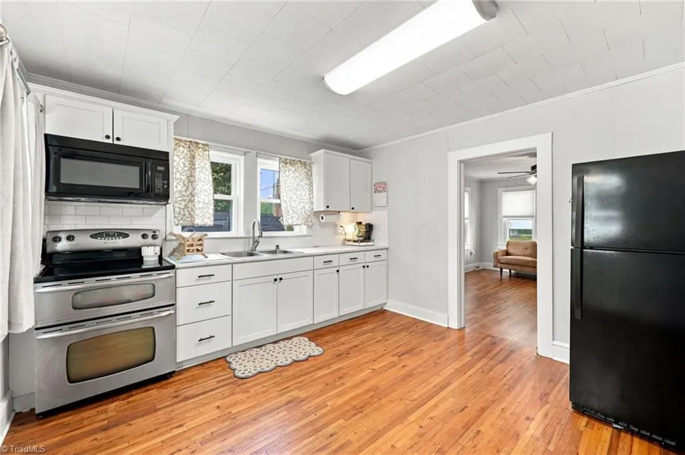 144 Decatur Avenue Elkin, NC 28621