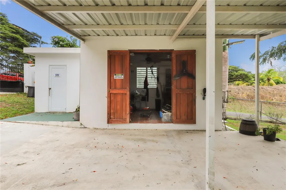CALLE GOLONDRINA HACIENDAS DE CANOVANAS #D-23 Canovanas, PR 00729