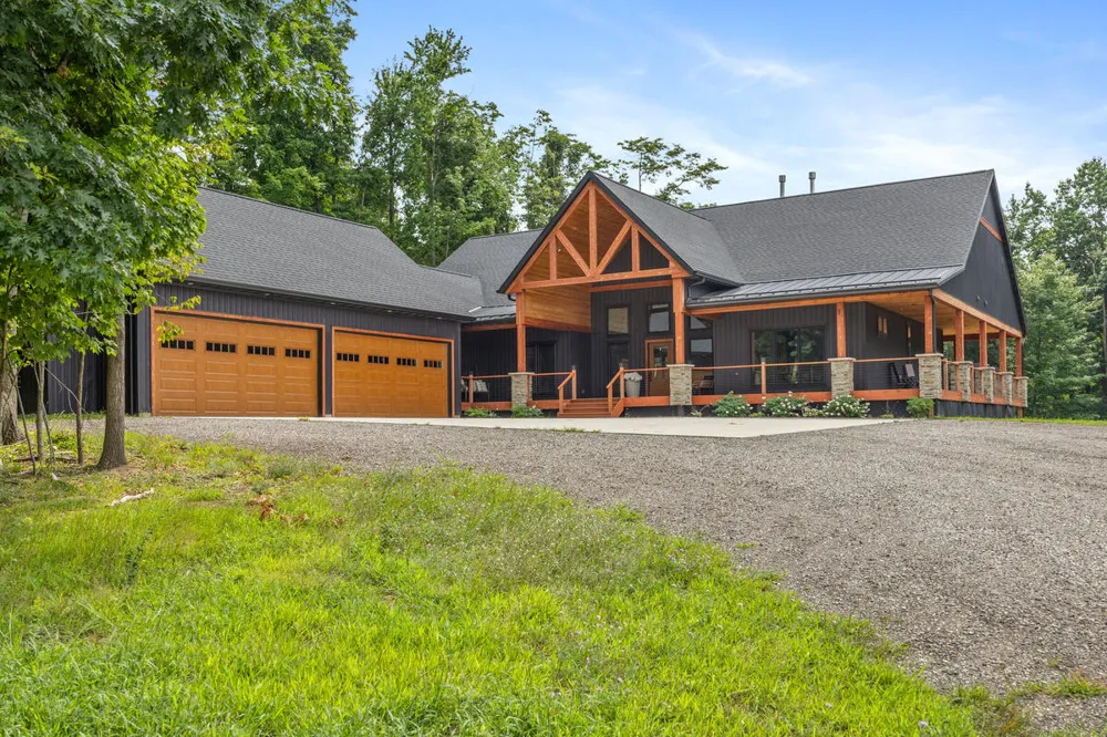 4390 22 Mile Road NW Tyrone Township, MI 49330