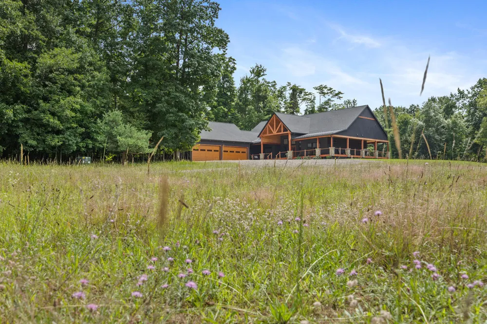 4390 22 Mile Road NW Tyrone Township, MI 49330