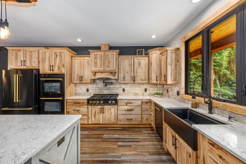 4390 22 Mile Road NW Tyrone Township, MI 49330