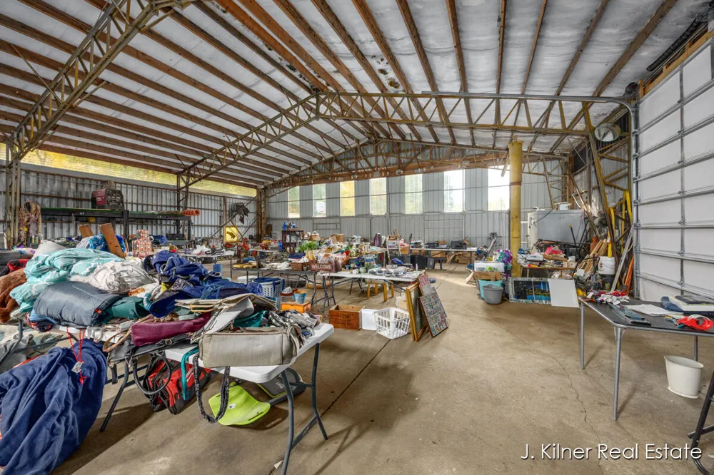 4390 22 Mile Road NW Tyrone Township, MI 49330