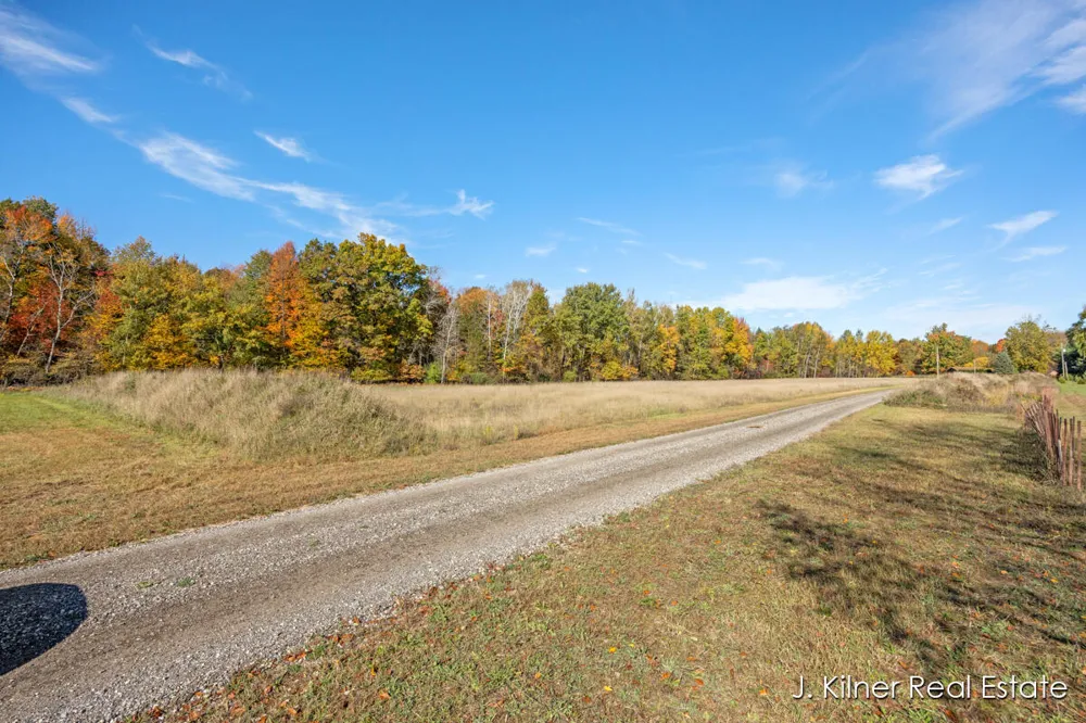 4390 22 Mile Road NW Tyrone Township, MI 49330
