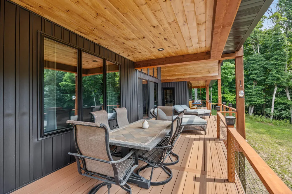 4390 22 Mile Road NW Tyrone Township, MI 49330