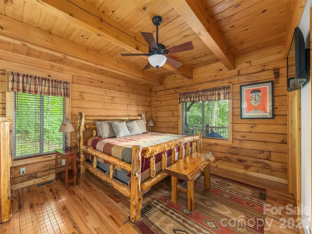 332 Gadohi Trail Maggie Valley, NC 28751