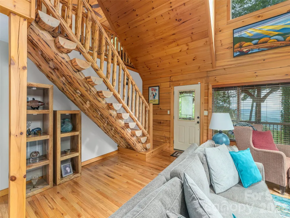 332 Gadohi Trail Maggie Valley, NC 28751