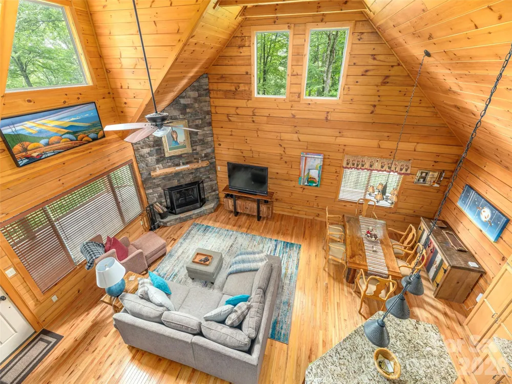 332 Gadohi Trail Maggie Valley, NC 28751