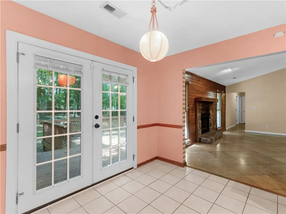 351 Waterford Drive Jonesboro, GA 30238
