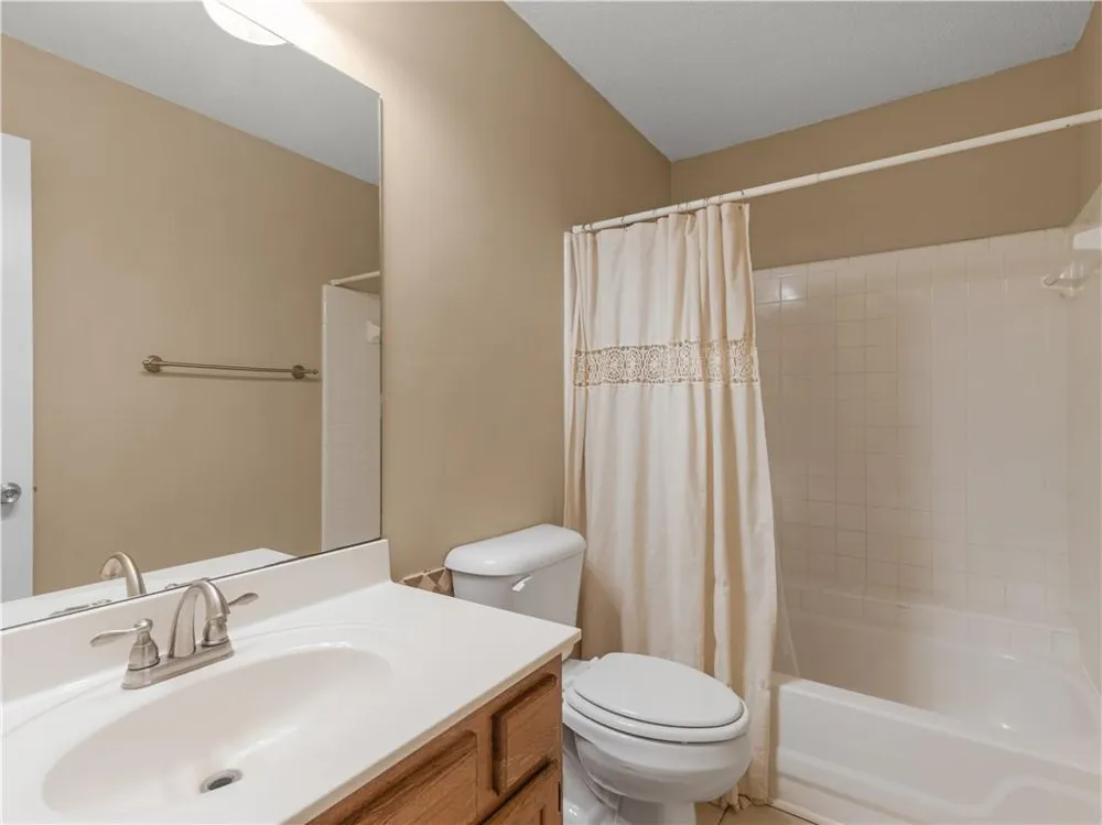 351 Waterford Drive Jonesboro, GA 30238