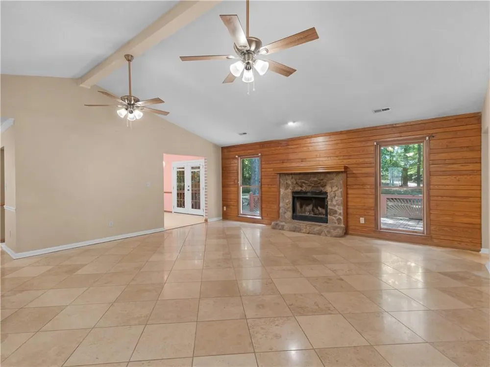 351 Waterford Drive Jonesboro, GA 30238
