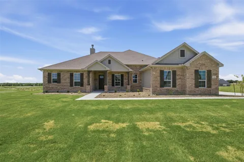 136 Hillview Trail