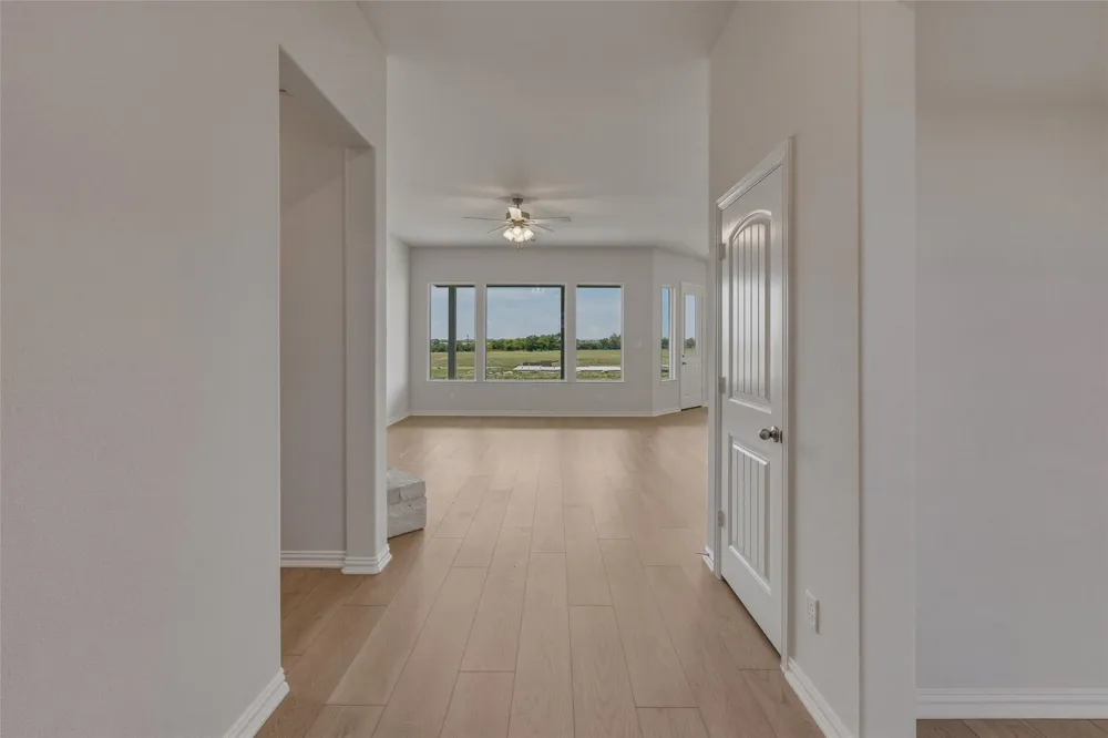 136 Hillview Trail Decatur, TX 76234