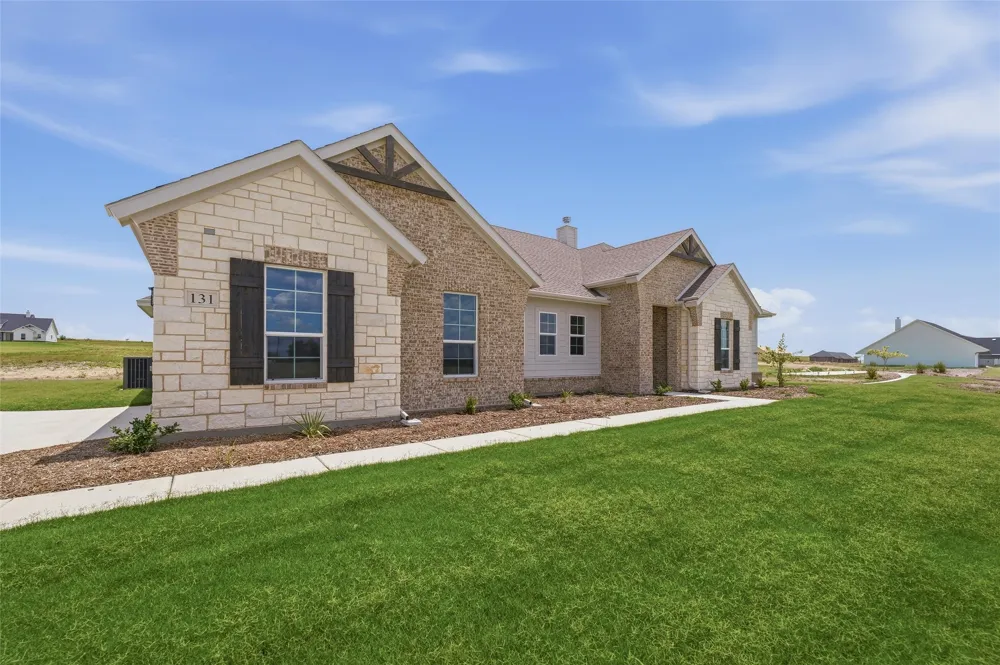 131 Big Sky Road Decatur, TX 76234