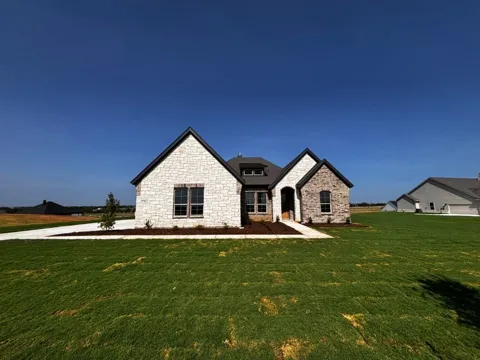 156 Hillview Trail