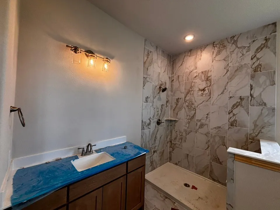 156 Hillview Trail Decatur, TX 76234