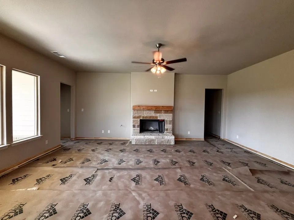157 Big Sky Road Decatur, TX 76234