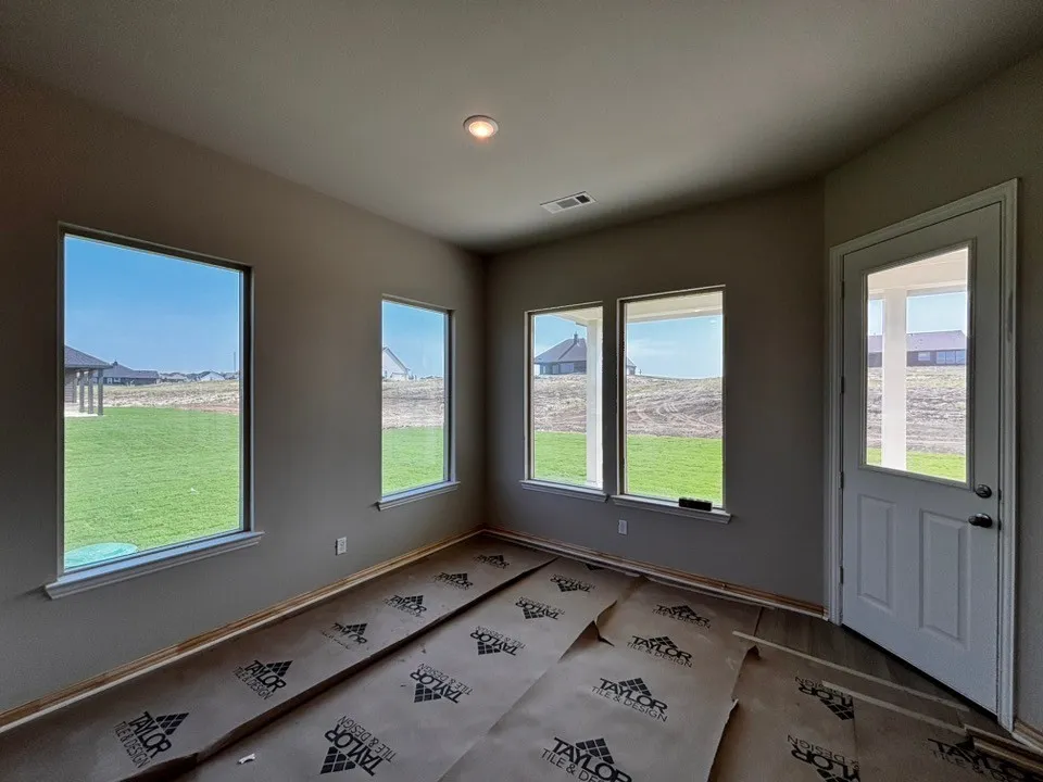 157 Big Sky Road Decatur, TX 76234