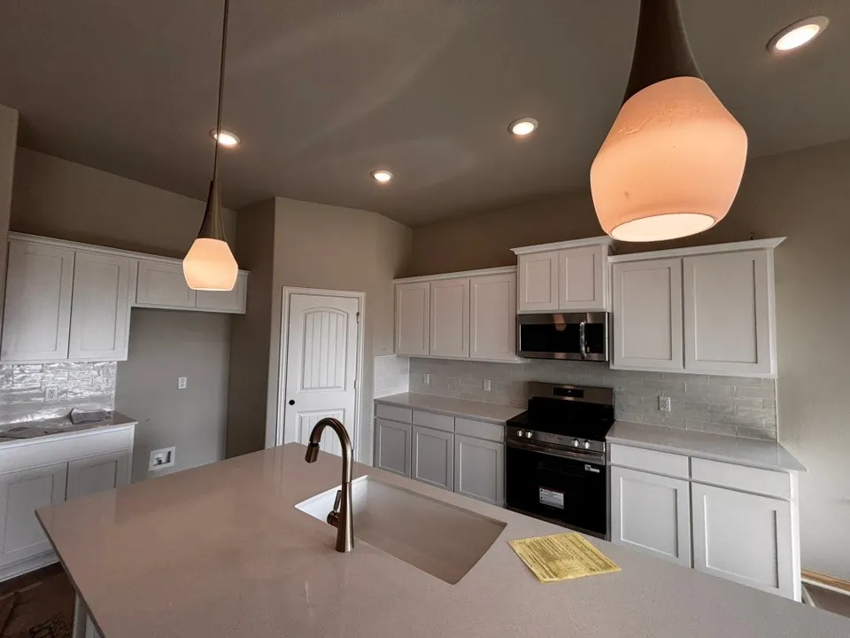 157 Big Sky Road Decatur, TX 76234
