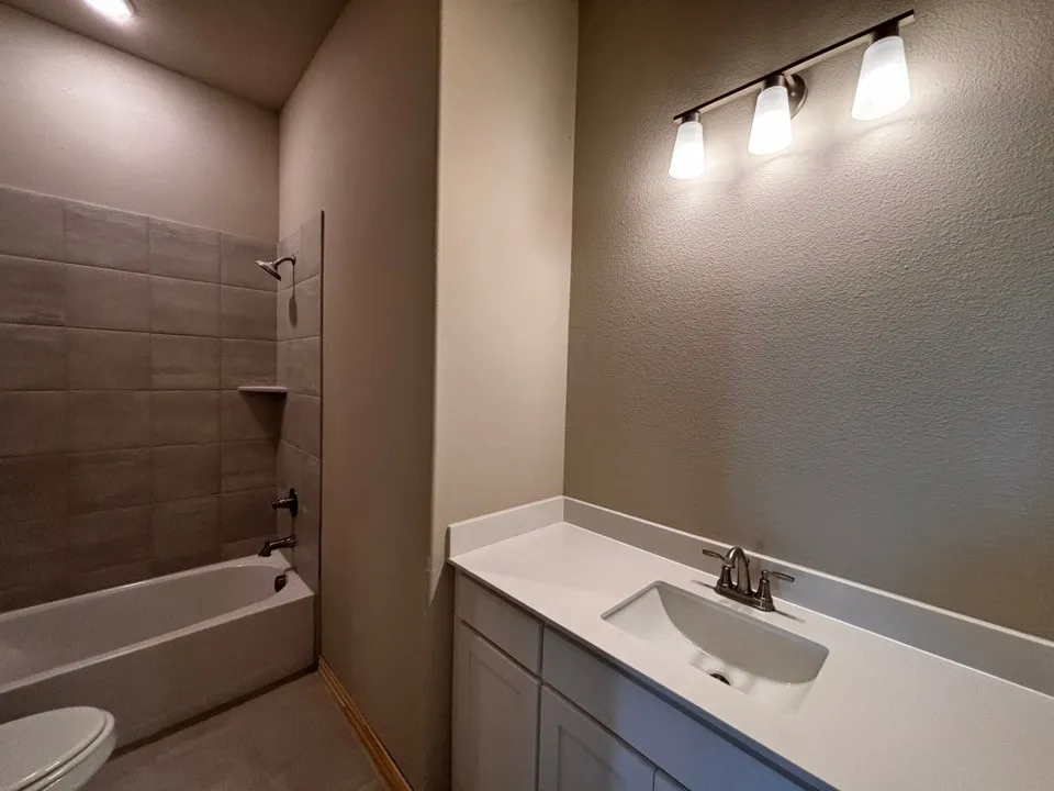 157 Big Sky Road Decatur, TX 76234